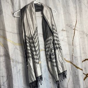 Cashmere scarf